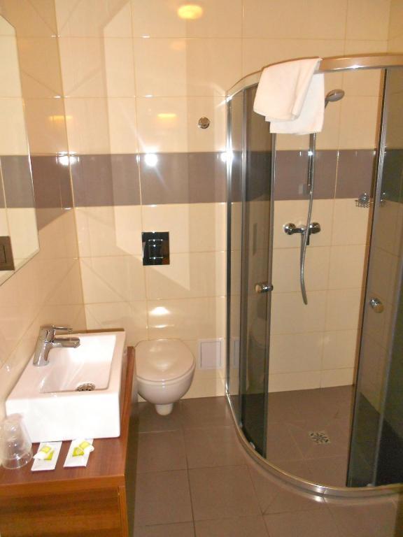 Hotel Srodmiejski Grünberg Zimmer foto